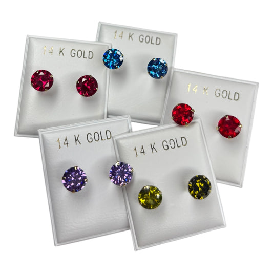14kt gold stud earrings