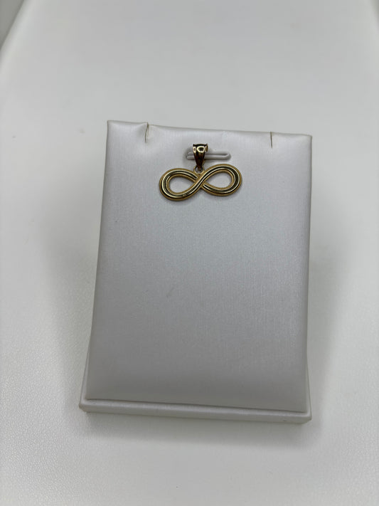 Dije de infinito oro 14 k